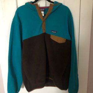 Patagonia Men’s Synchilla Snap w/ Hood • Size L